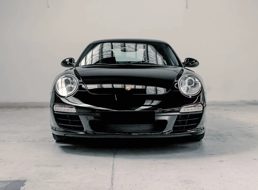 Jízda v Porsche 911 na polygonu Most - 2 kola
