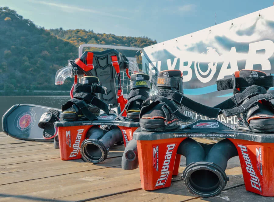 Flyboarding ve Vraném nad Vltavou