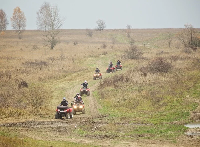 Adrenalinová jízda na čtyřkolce