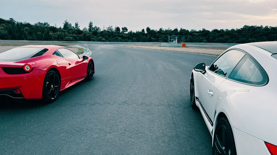Jízda ve Ferrari 458 Italia na okruhu