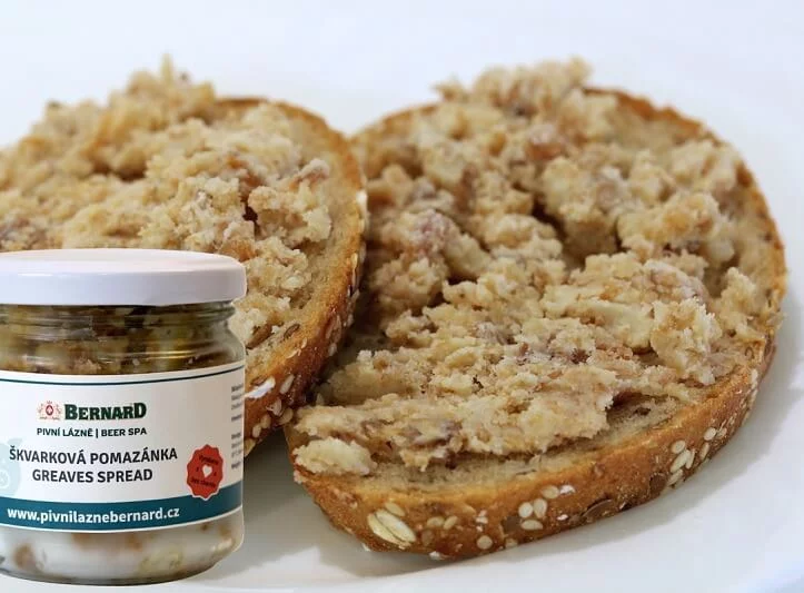 Pivní koupel s masáží pro dva