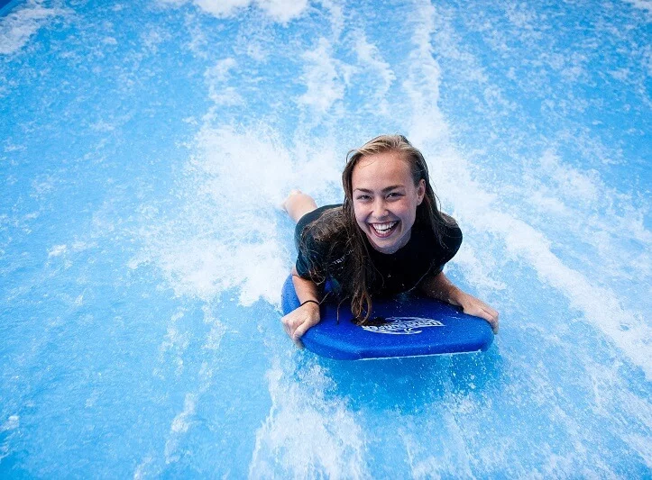 Indoor surfing pro dva