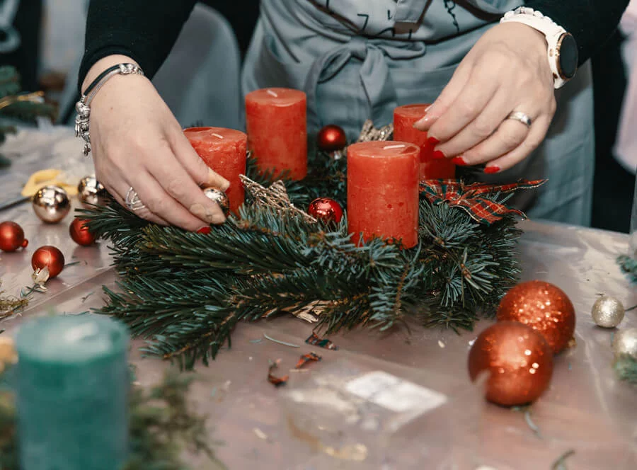 Výroba adventních věnců