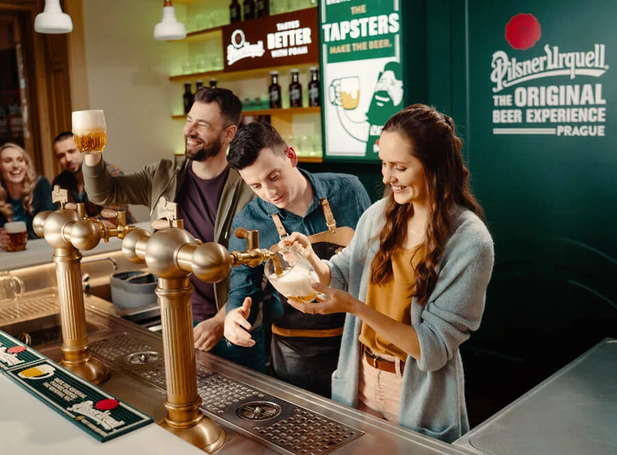 Pilsner Urquell Experience: prohlídka The Original Tour a škola čepovaní v Praze 