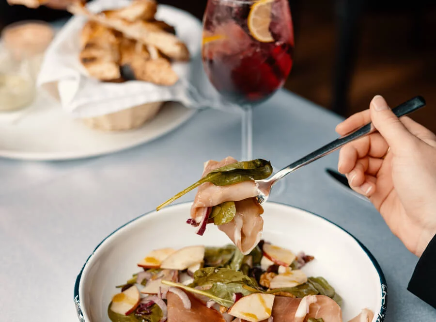 Pytloun Essence Aperitivo v restauraci Zlatý Kohout