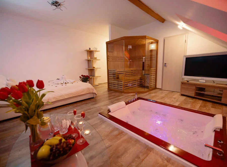 Romantické privátní wellness pro dva na 120 minut