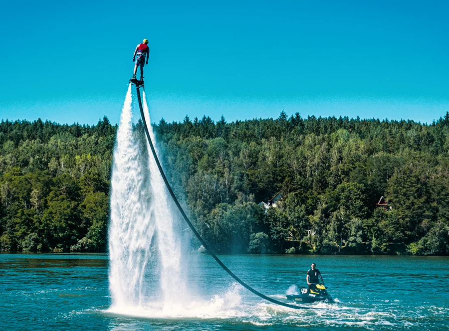 Flyboarding na Brněnské přehradě