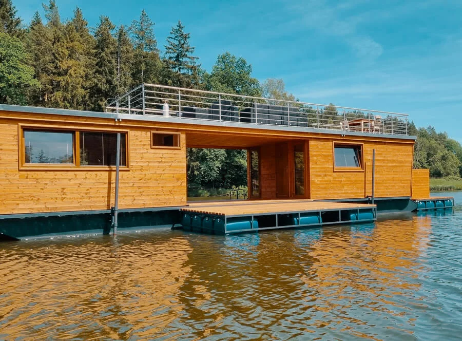 Pobyt na soukromém hausbótu s rybařením